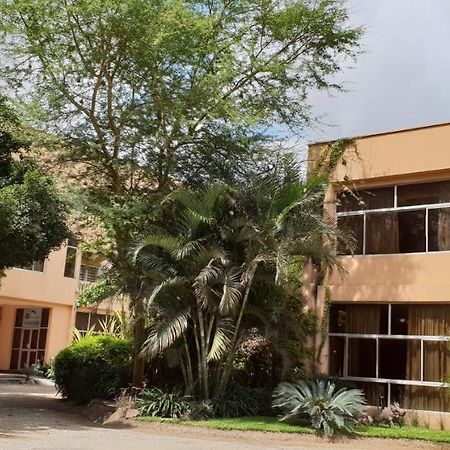 Mwiluzi Motel Ltd Lusaka Eksteriør billede